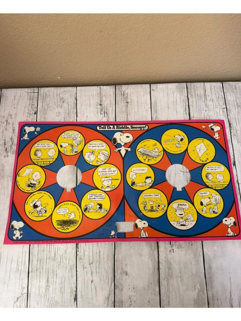 Colorforms vintage tell